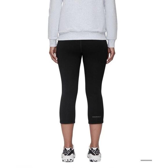 Mammut Womens Aconcagua ML Tights 3/4 Black Base Layer Sz XS Slim Fit Cozy NWT - Picture 2 of 16